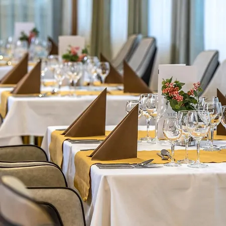 Willis Business & Wellness 4*