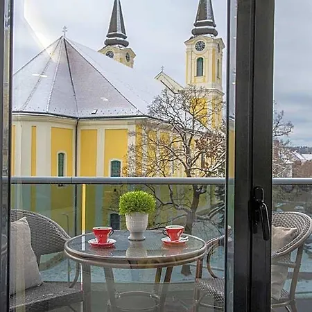Willis Business & Wellness Hotel